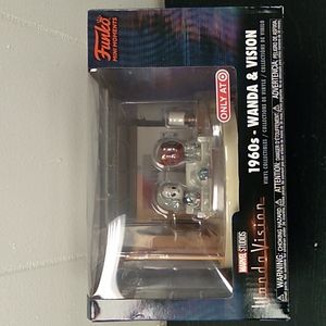 NIB FUNKO 1960 WANDA & VISION